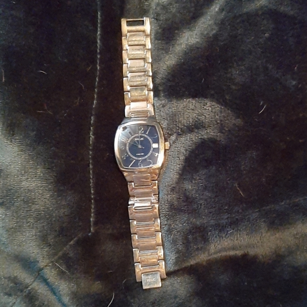 Relic watch